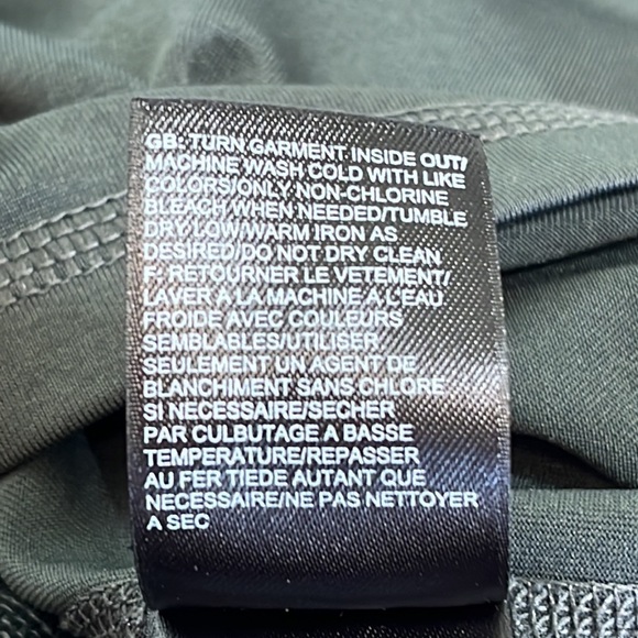 The North Face T-Shirt Men Size M Grey Performance Fabric - Picture 8 of 12